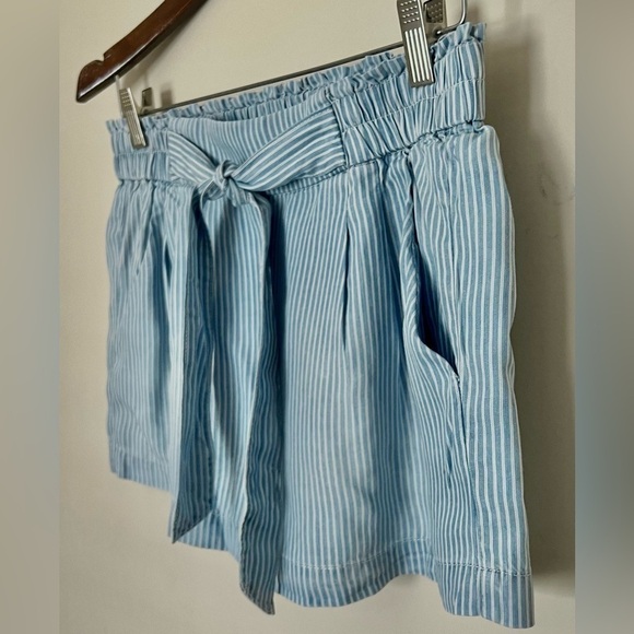 JOLT Junior’s Flowy Pull‎ On Fabric Tie Blue Stripe Shorts Size M Cowgirl Boho - Picture 5 of 14